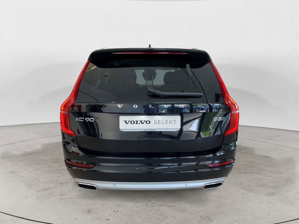 Volvo XC90 usata a Bari (5)