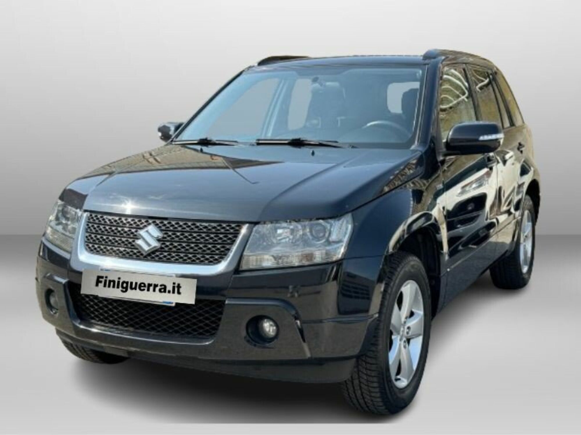 Suzuki Grand Vitara 1.9 DDiS 5 porte Crossover del 2012 usata a Civate