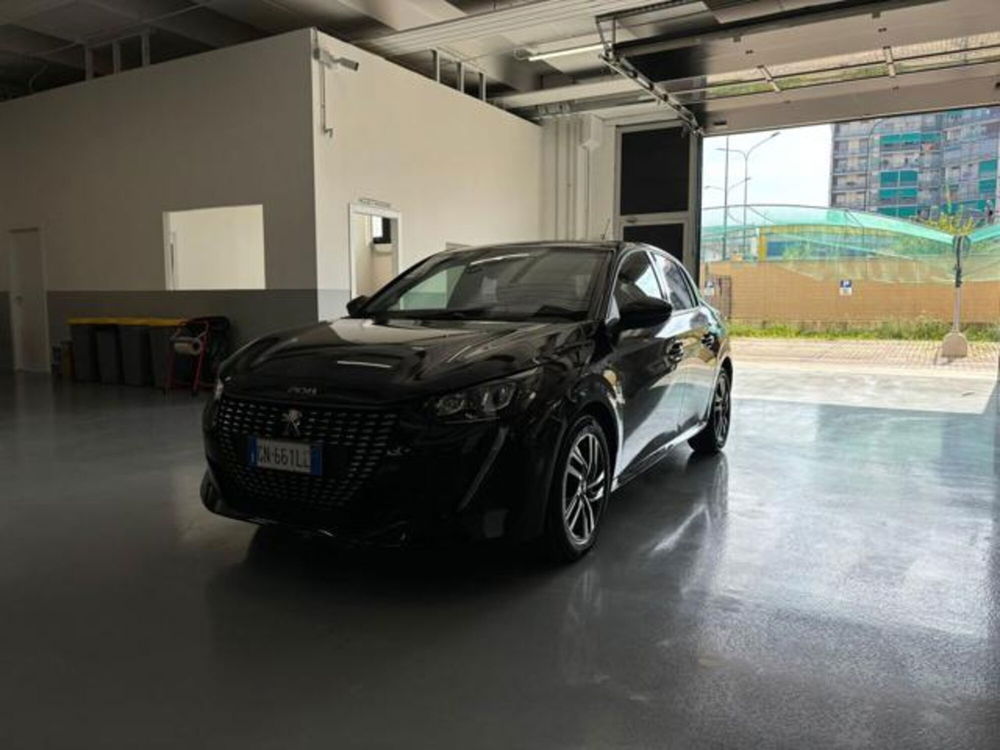 Peugeot 208 usata a Aosta