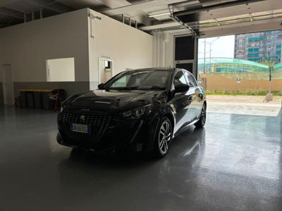 Peugeot 208 PureTech 100 Stop&amp;Start EAT8 5 porte Allure Navi Pack del 2023 usata a Charvensod