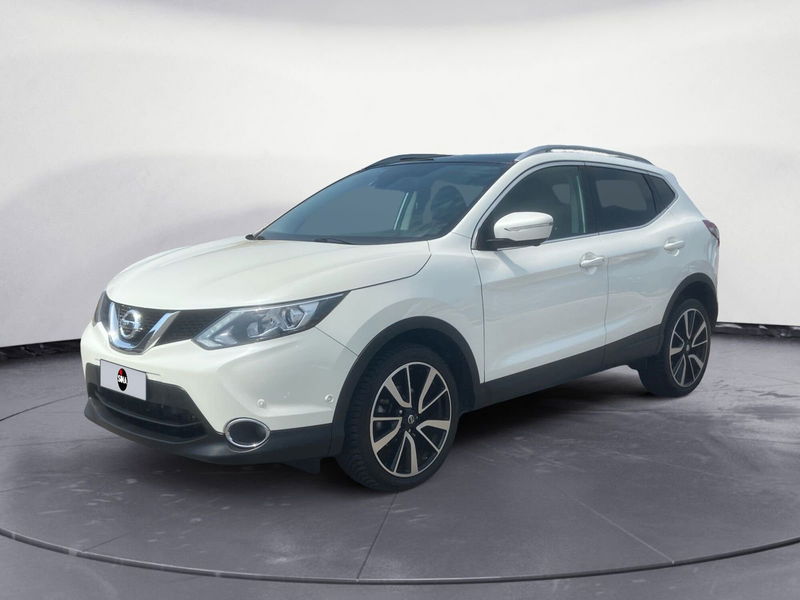 Nissan Qashqai 1.6 dCi 2WD XTronic Tekna del 2014 usata a Pordenone