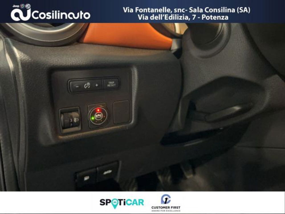 Nissan Micra usata a Salerno (15)