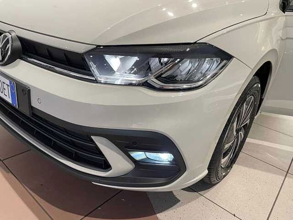 Volkswagen Polo nuova a Genova (15)