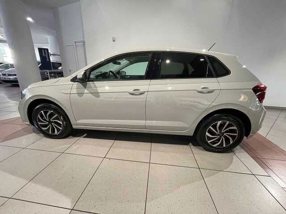 Volkswagen Polo nuova a Genova (2)