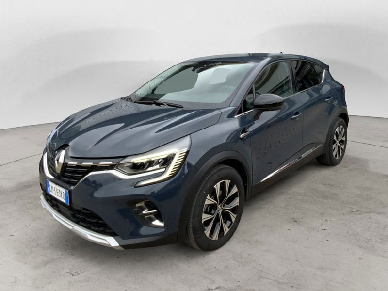 Renault Captur Full Hybrid E-Tech 145 CV Techno del 2023 usata a Perugia