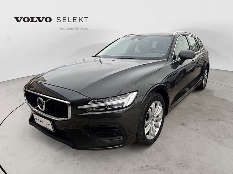 Volvo V60 D3 Business Plus  del 2020 usata a Bari