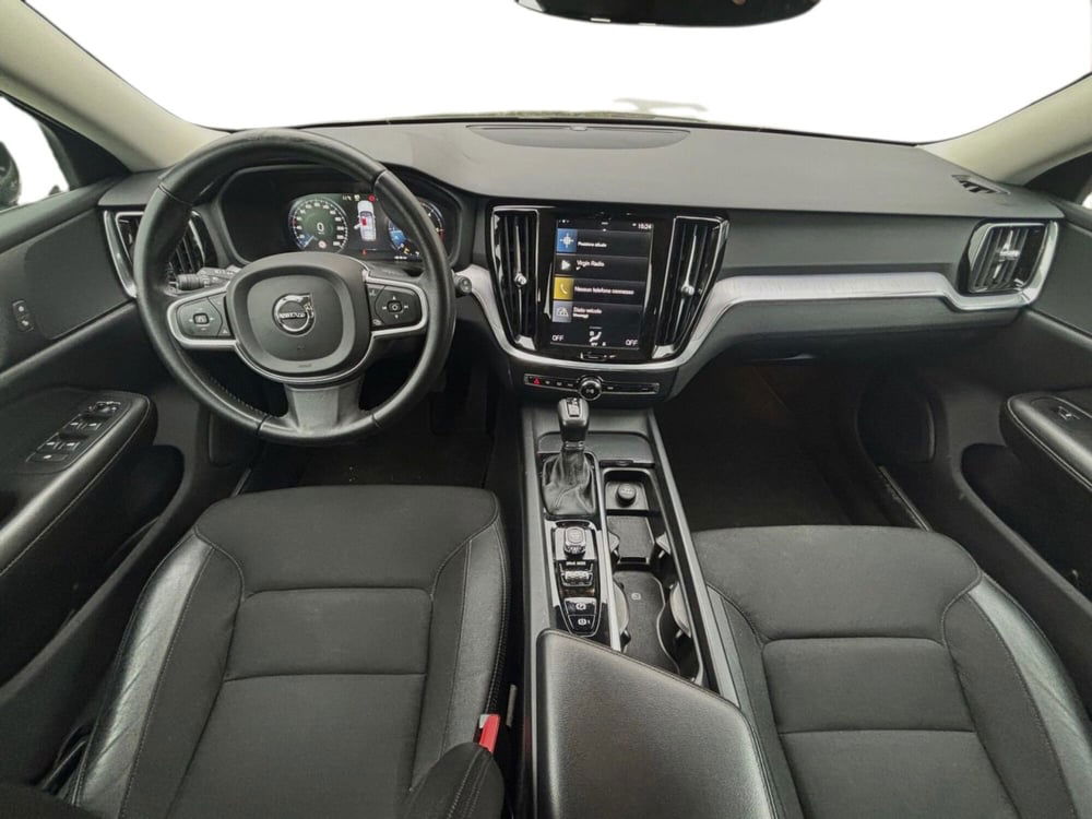 Volvo V60 usata a Bari (8)