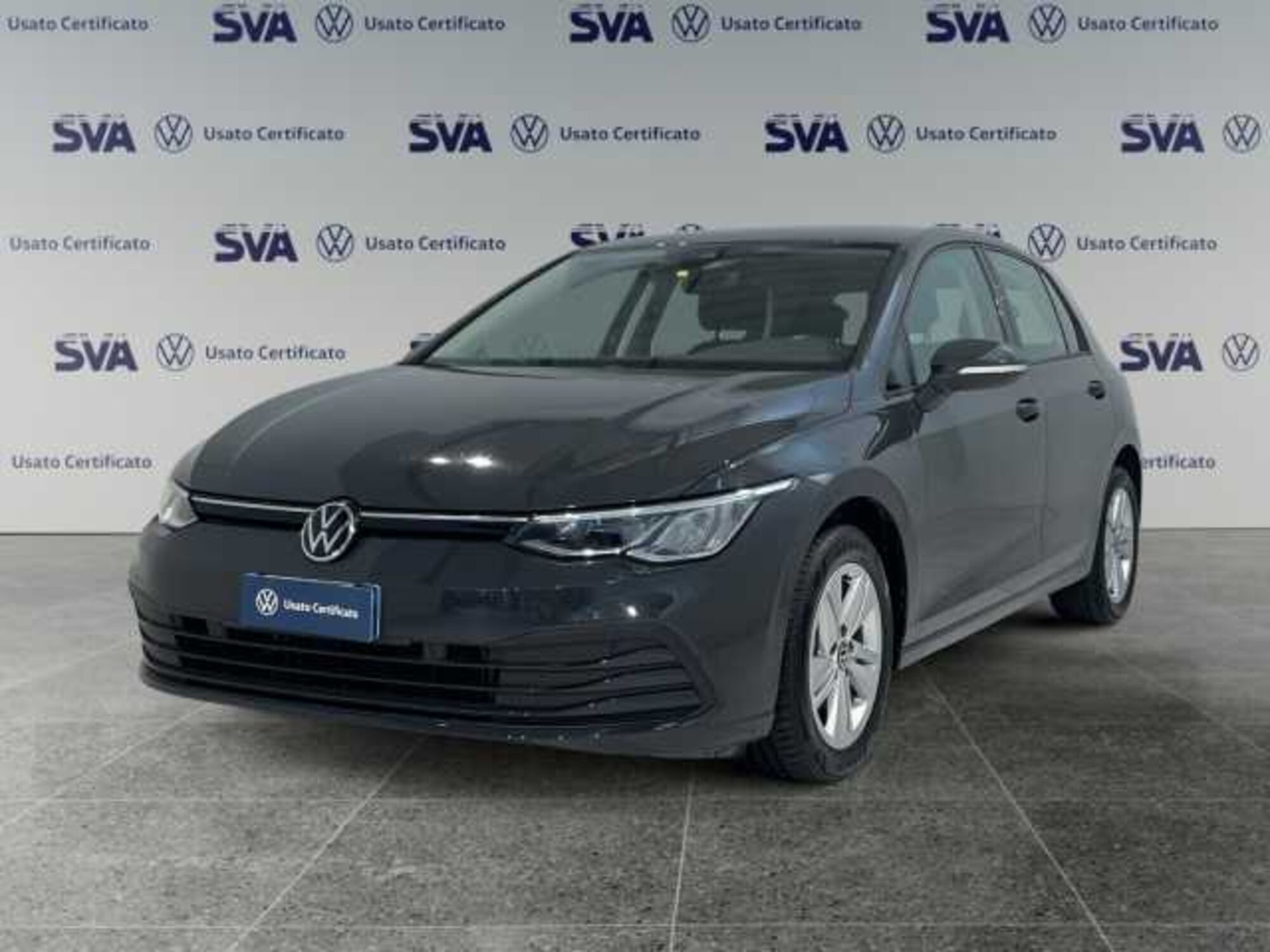 Volkswagen Golf 1.0 TSI EVO Life del 2020 usata a Ravenna