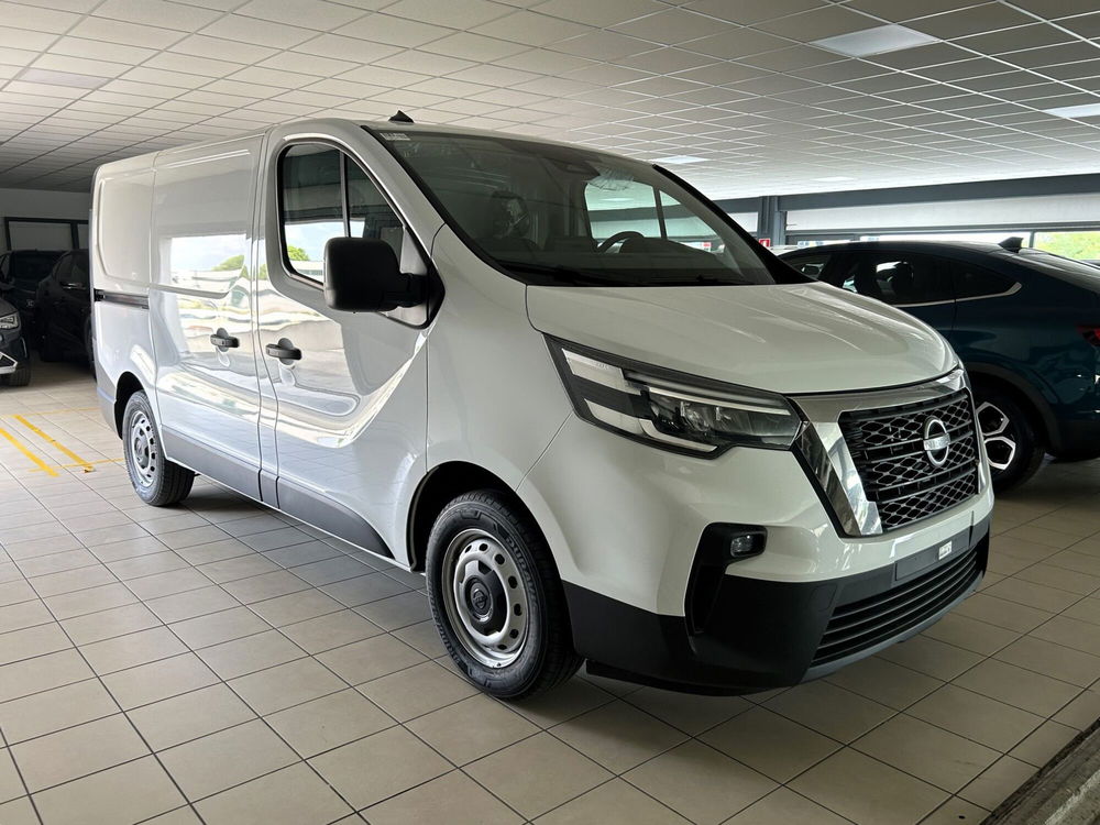 Nissan Primastar Furgone nuova a Ferrara (3)