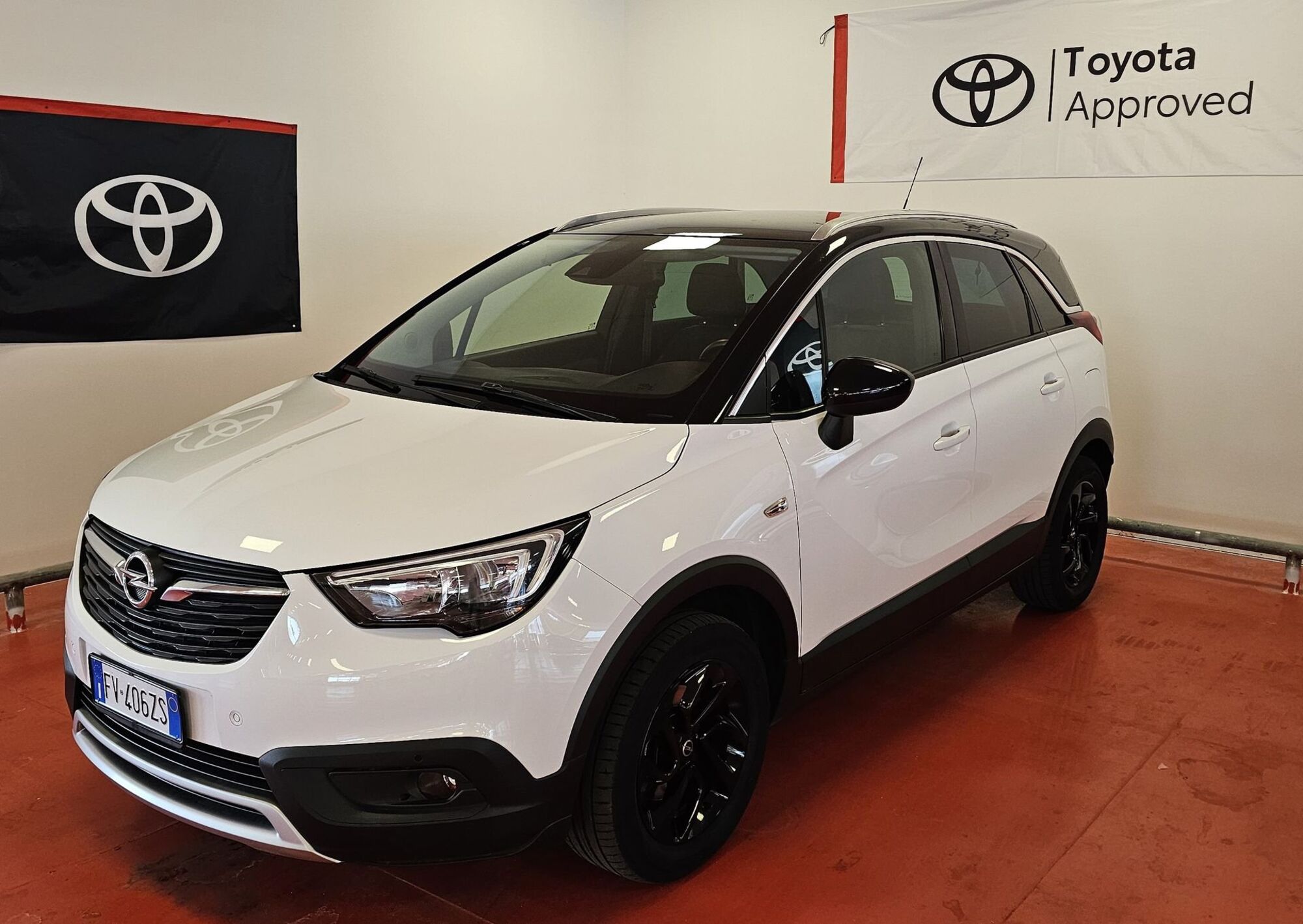 Opel Crossland X 1.2 Turbo 12V 110 CV Start&amp;Stop aut. Innovation  del 2019 usata a Messina