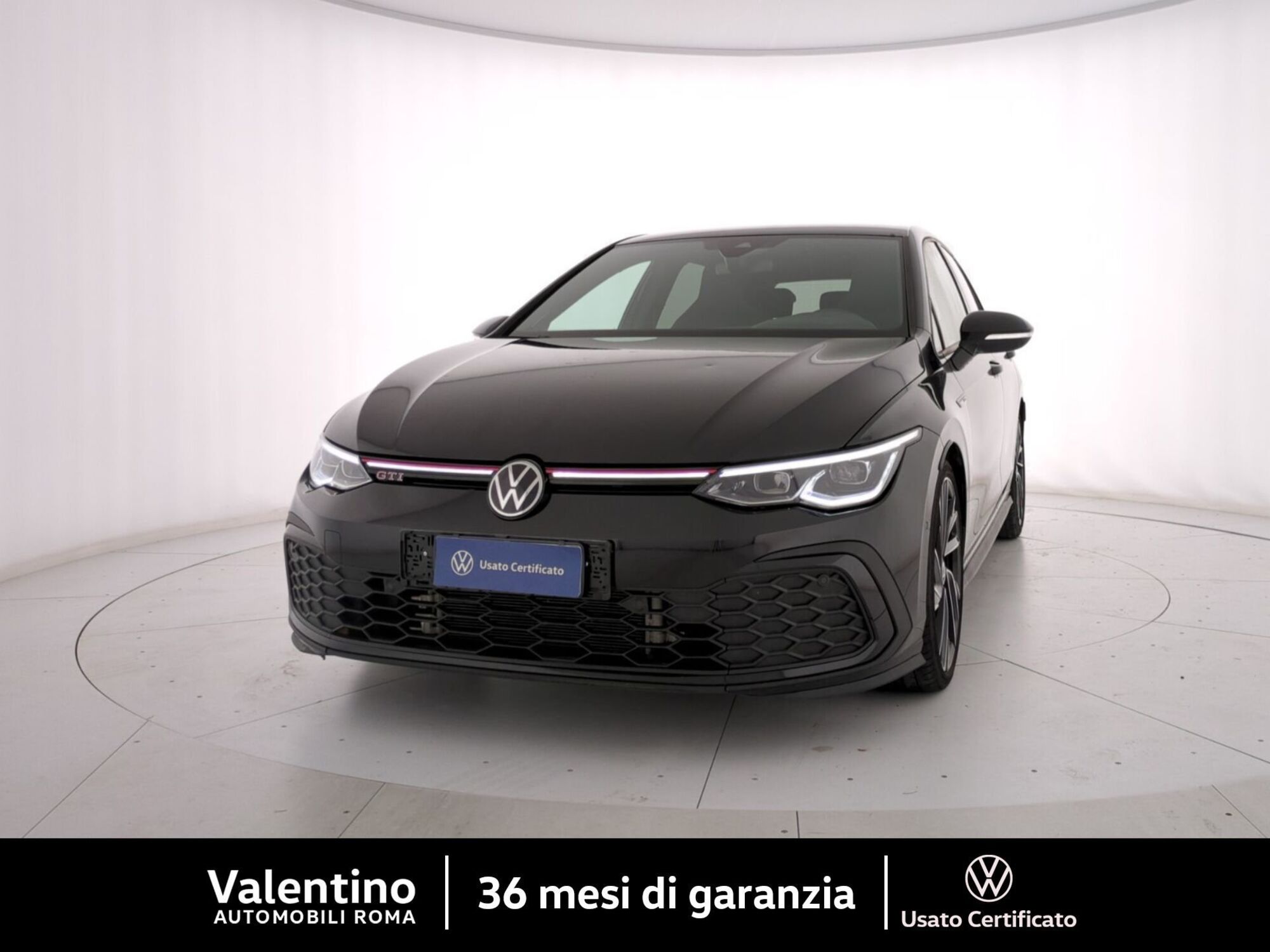 Volkswagen Golf 2.0 TSI GTI DSG del 2021 usata a Roma