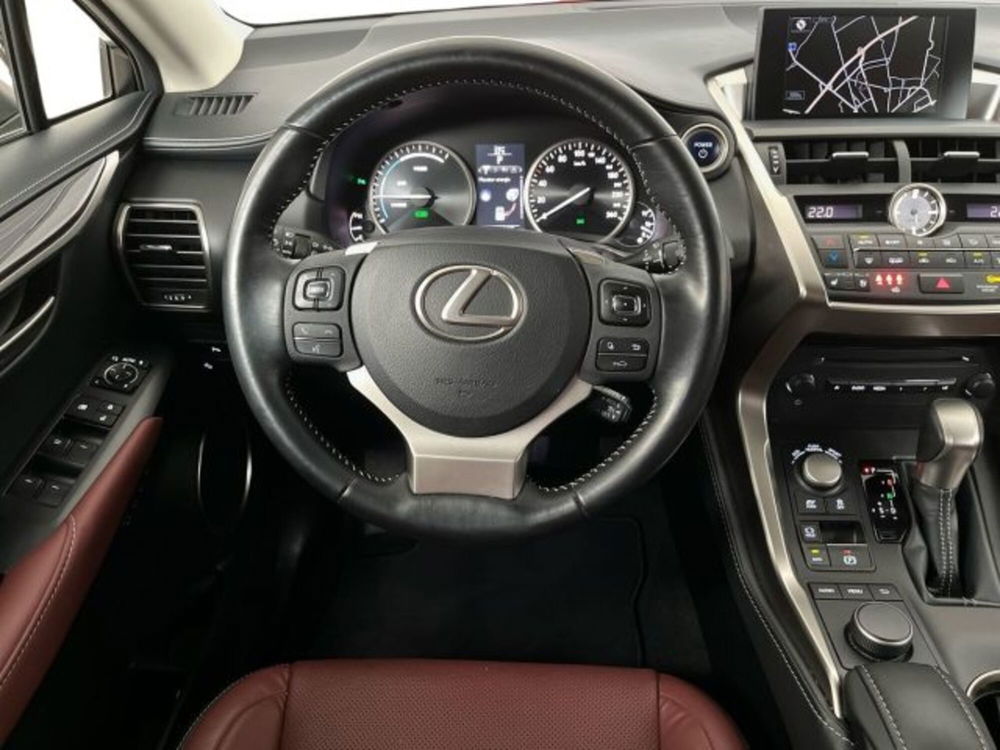 Lexus NX usata a Verona (11)