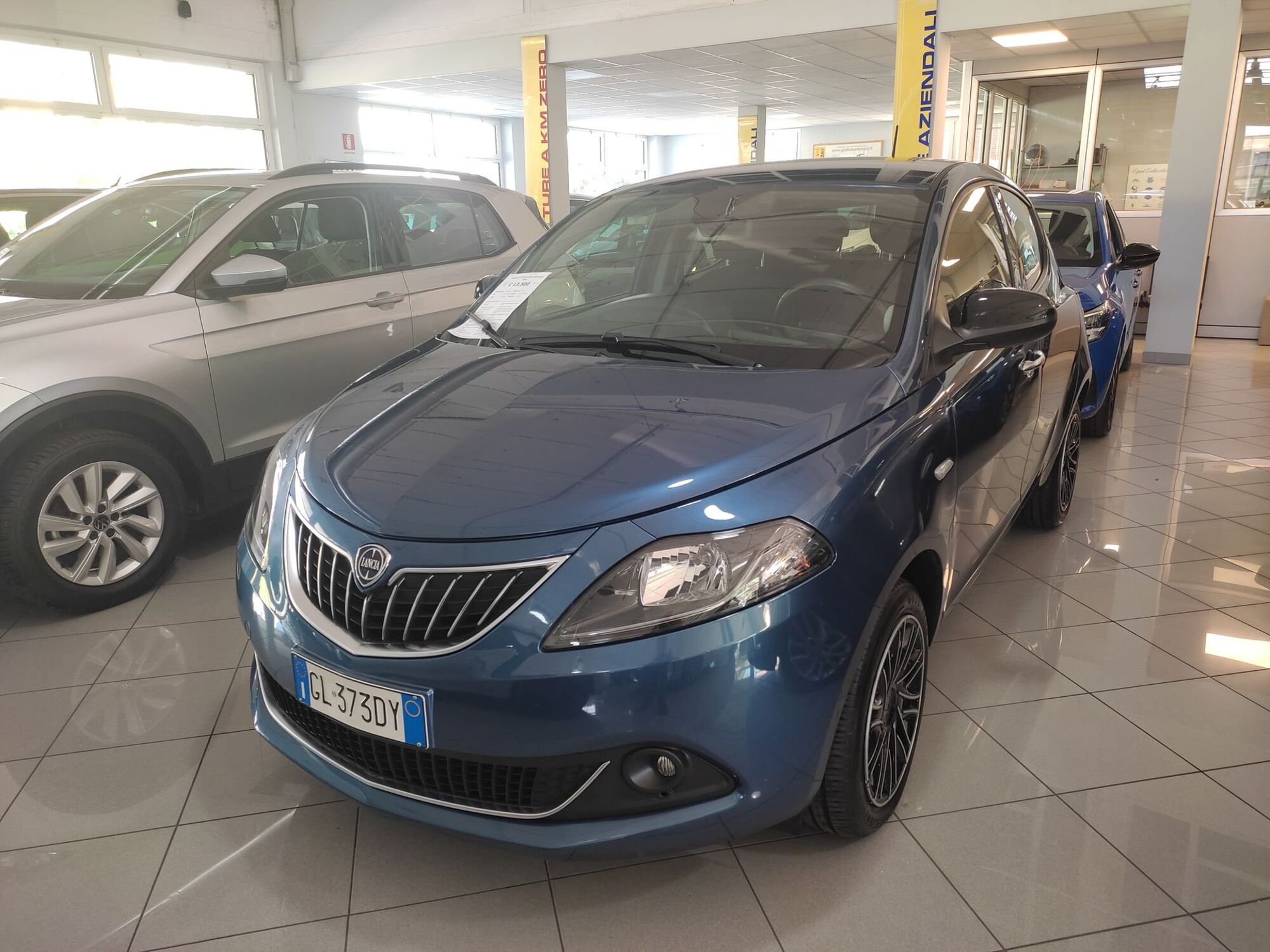 Lancia Ypsilon 1.0 FireFly 5 porte S&amp;S Hybrid Ecochic Gold  del 2022 usata a Prato