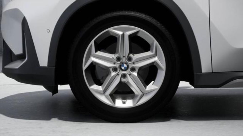 BMW X1 nuova a Modena (8)