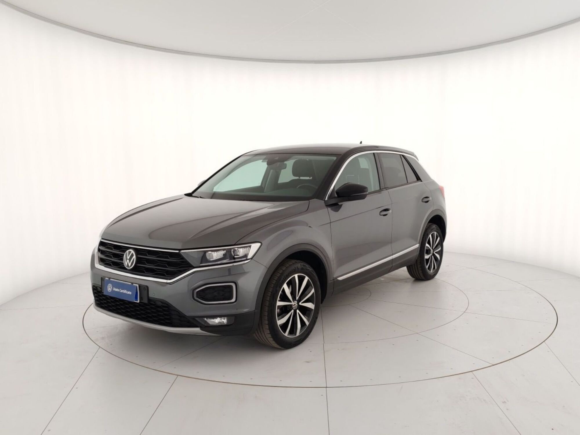 Volkswagen T-Roc 1.0 TSI Style BlueMotion Technology del 2021 usata a Massa