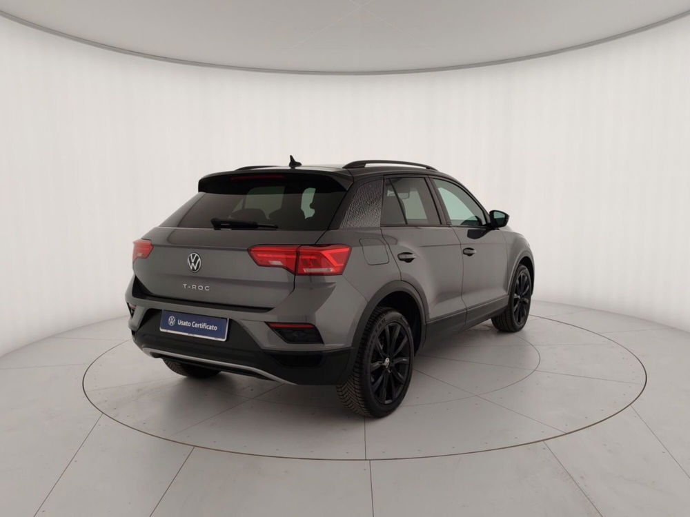 Volkswagen T-Roc usata a Massa-Carrara (3)