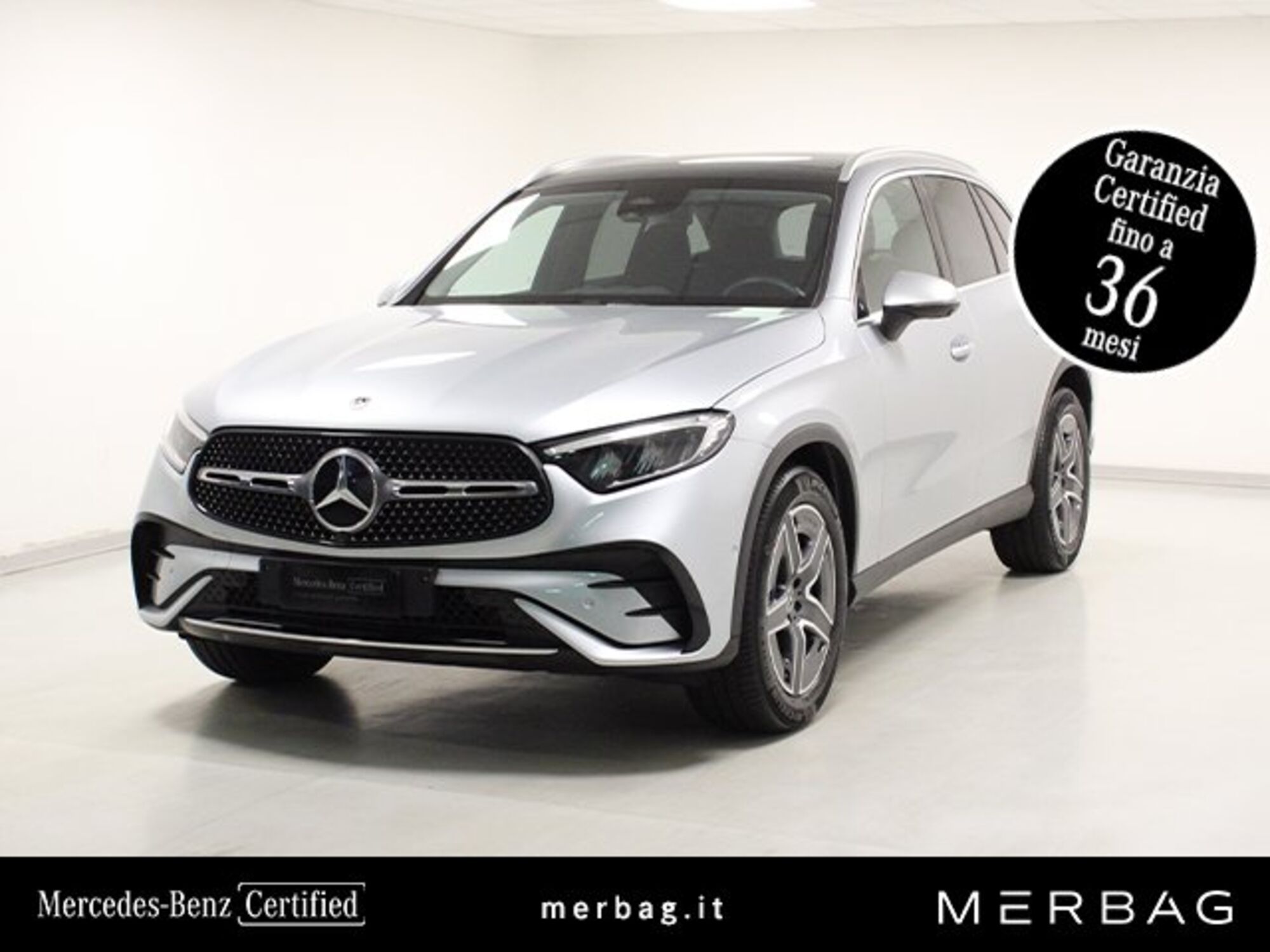 Mercedes-Benz GLC 200 4Matic Mild Hybrid AMG Premium Plus del 2023 usata a Milano