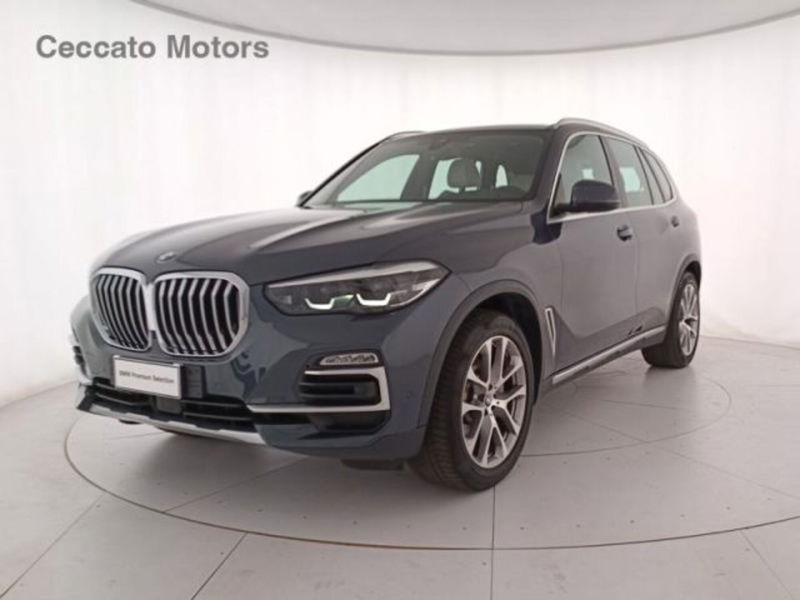 BMW X5 xDrive30d xLine del 2021 usata a Padova