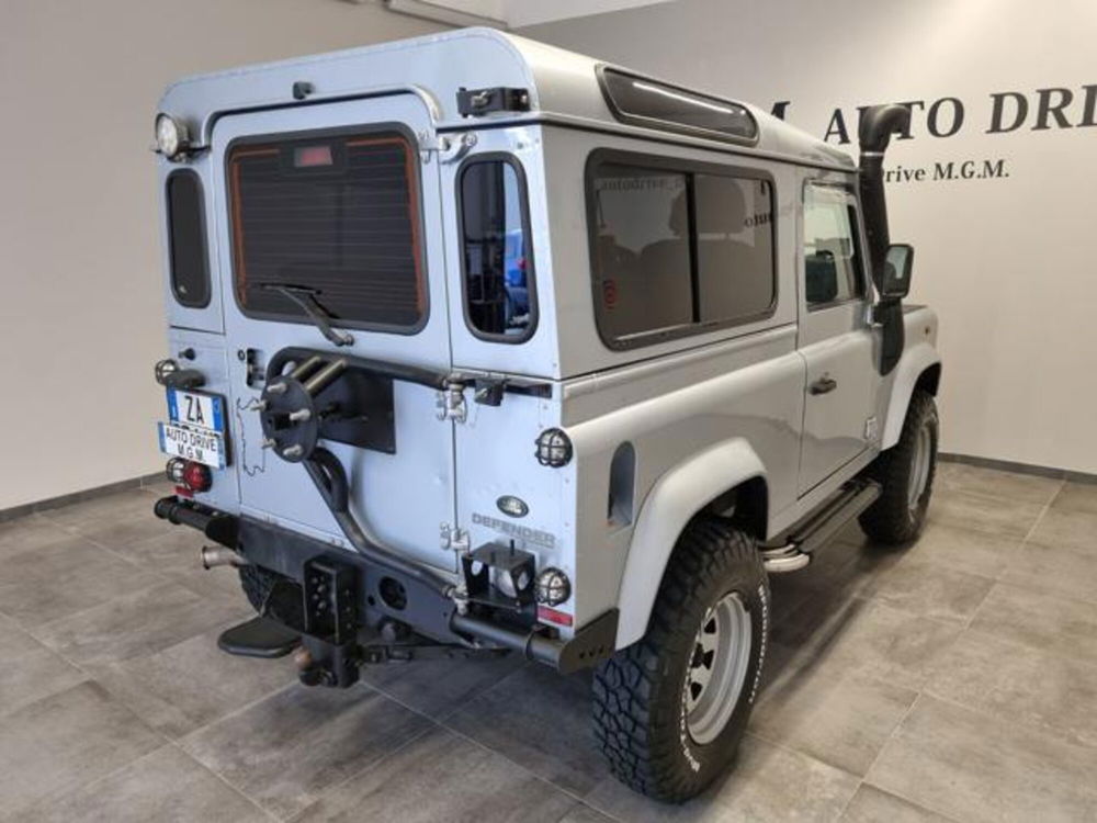 Land Rover Defender usata a Como (15)