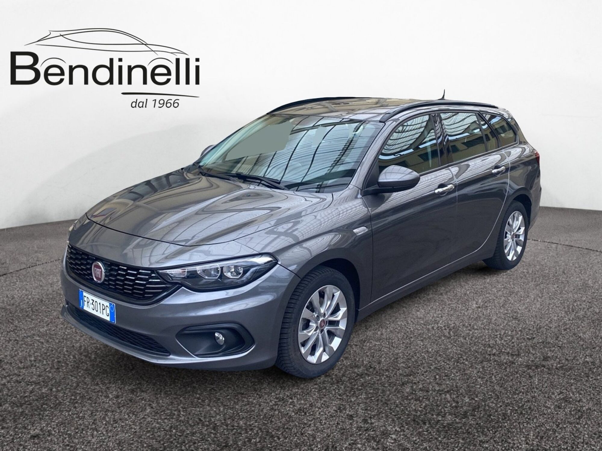 Fiat Tipo Station Wagon Tipo 1.4 T-Jet 120CV SW Lounge  del 2018 usata a Verona