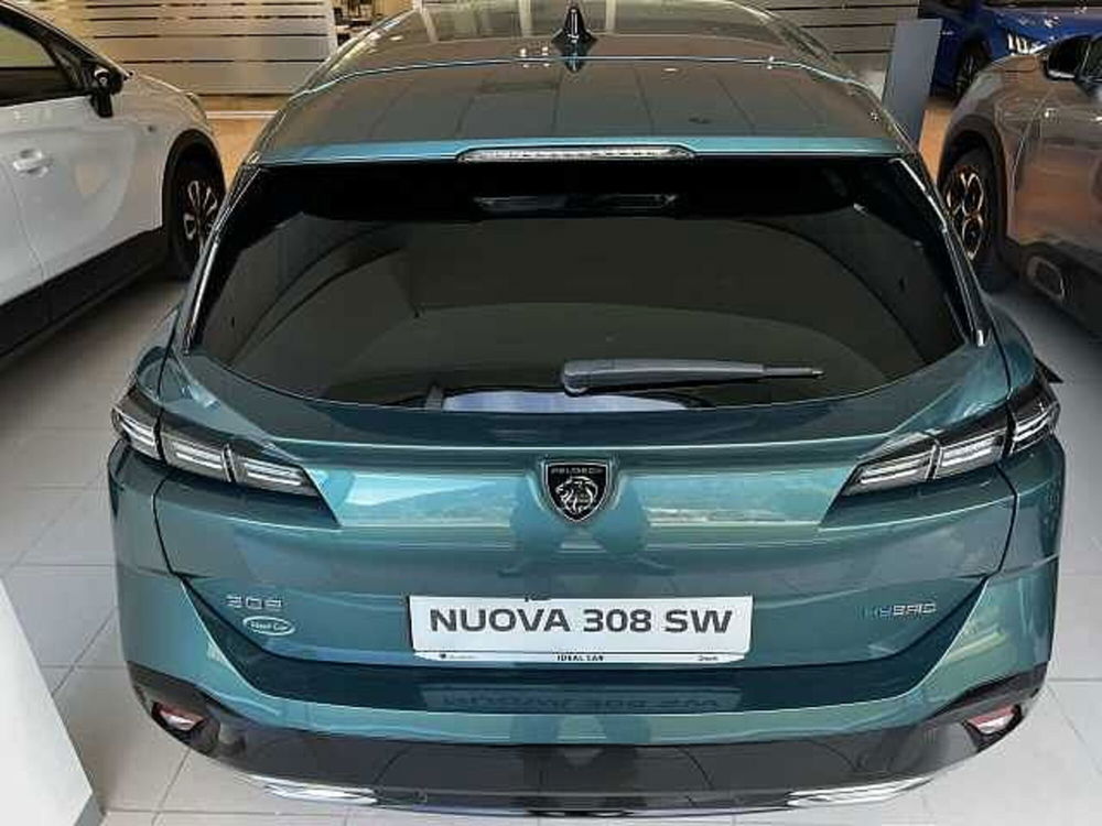 Peugeot 308 SW nuova a Aosta (4)