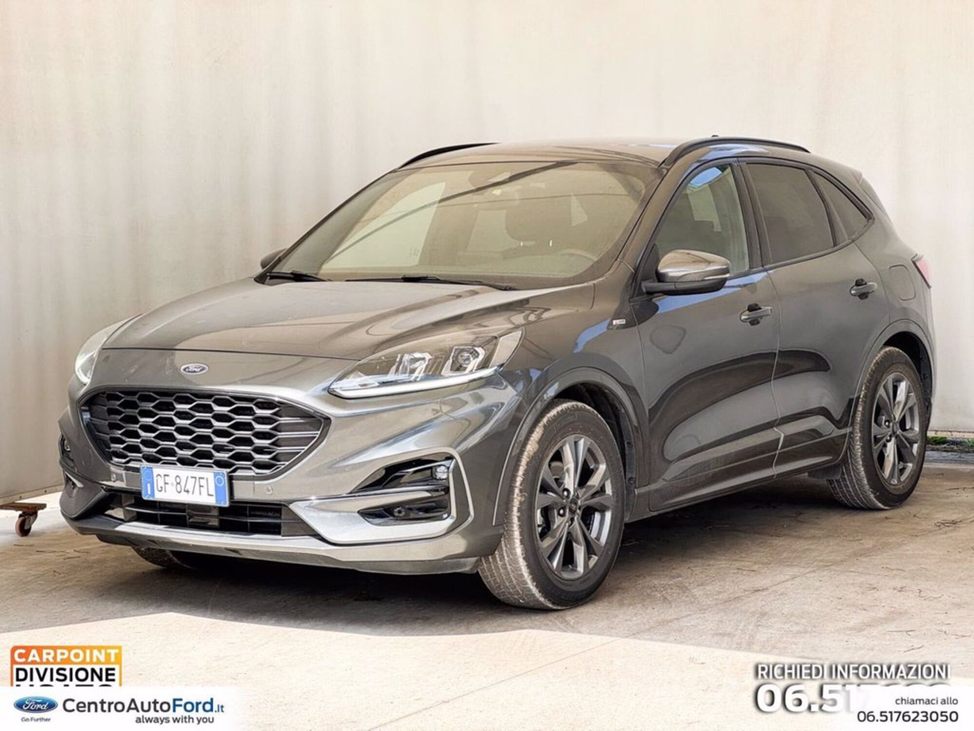 Ford Kuga 1.5 EcoBlue 120 CV 2WD ST-Line  del 2021 usata a Albano Laziale