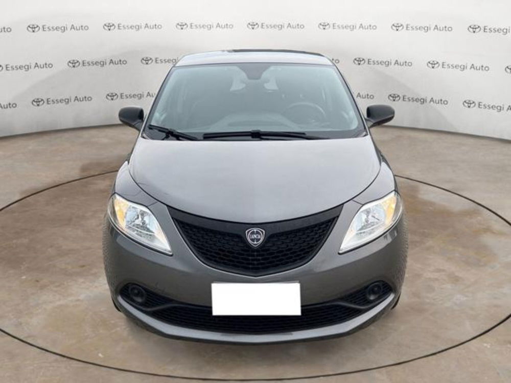 Lancia Ypsilon usata a Vercelli (2)