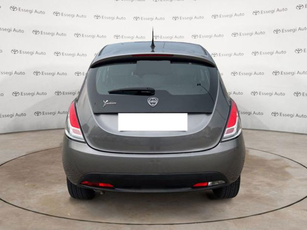 Lancia Ypsilon usata a Vercelli (6)