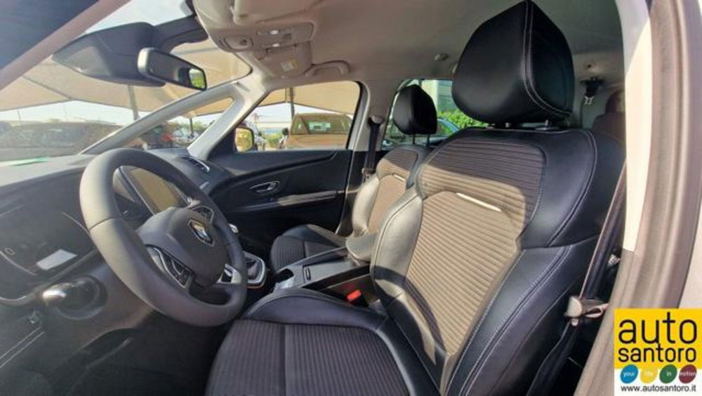 Renault Scenic E-Tech Electric usata a Salerno (11)