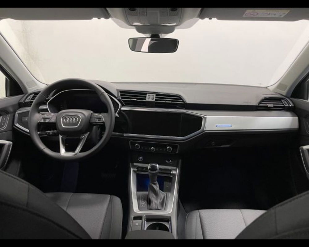 Audi Q3 Sportback nuova a Treviso (3)