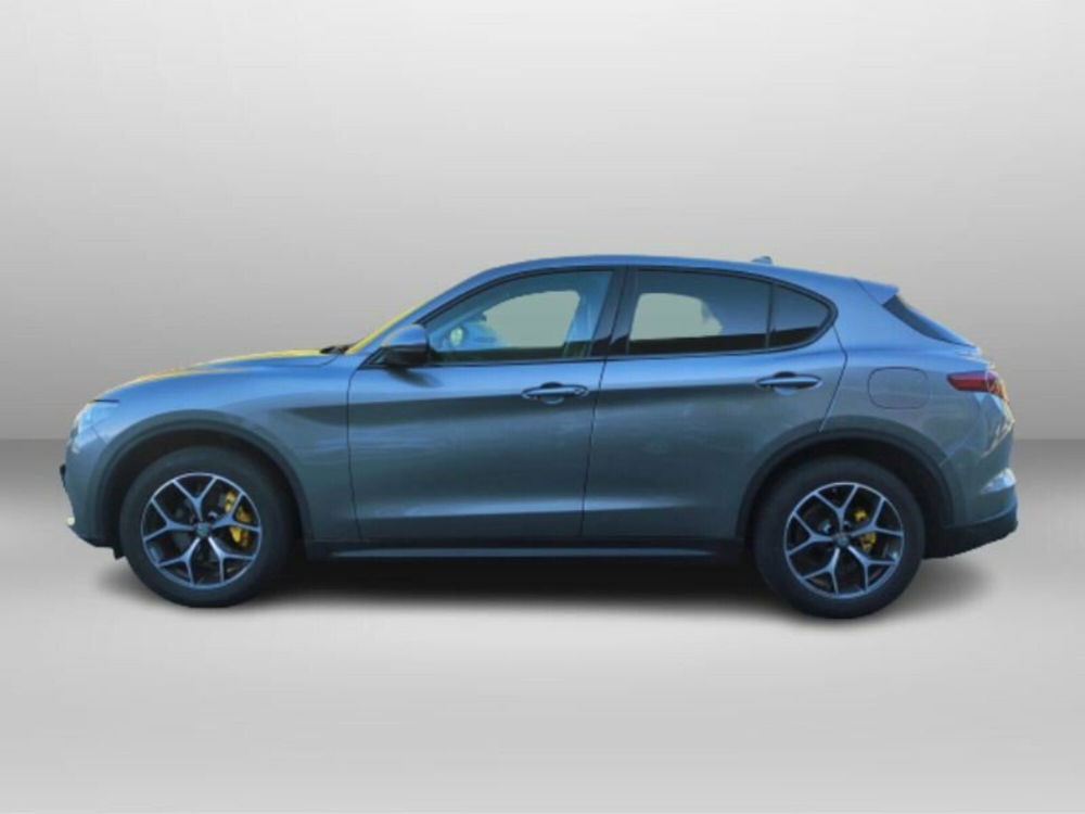 Alfa Romeo Stelvio usata a Sondrio (3)