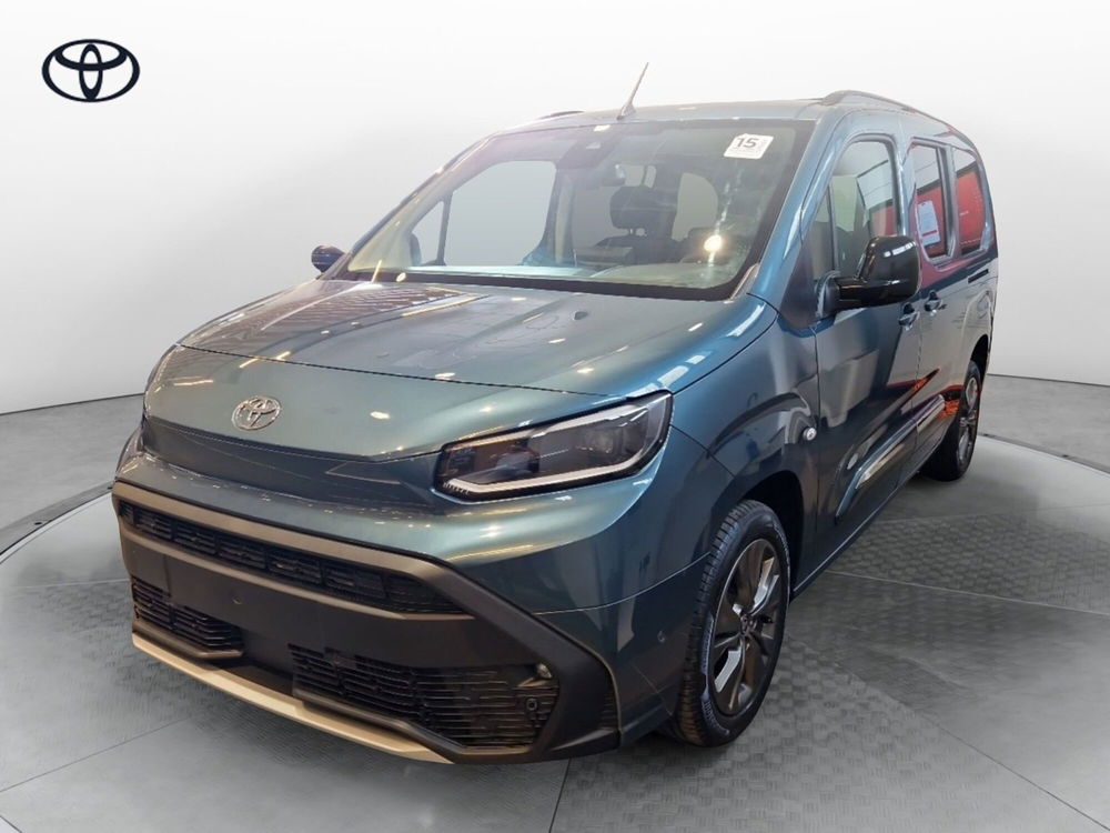 Toyota Proace City Verso nuova a Cremona