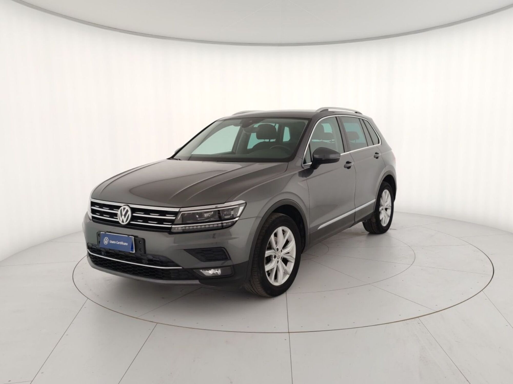 Volkswagen Tiguan Allspace 2.0 TDI SCR DSG 4MOTION Advanced BMT  del 2018 usata a Massa