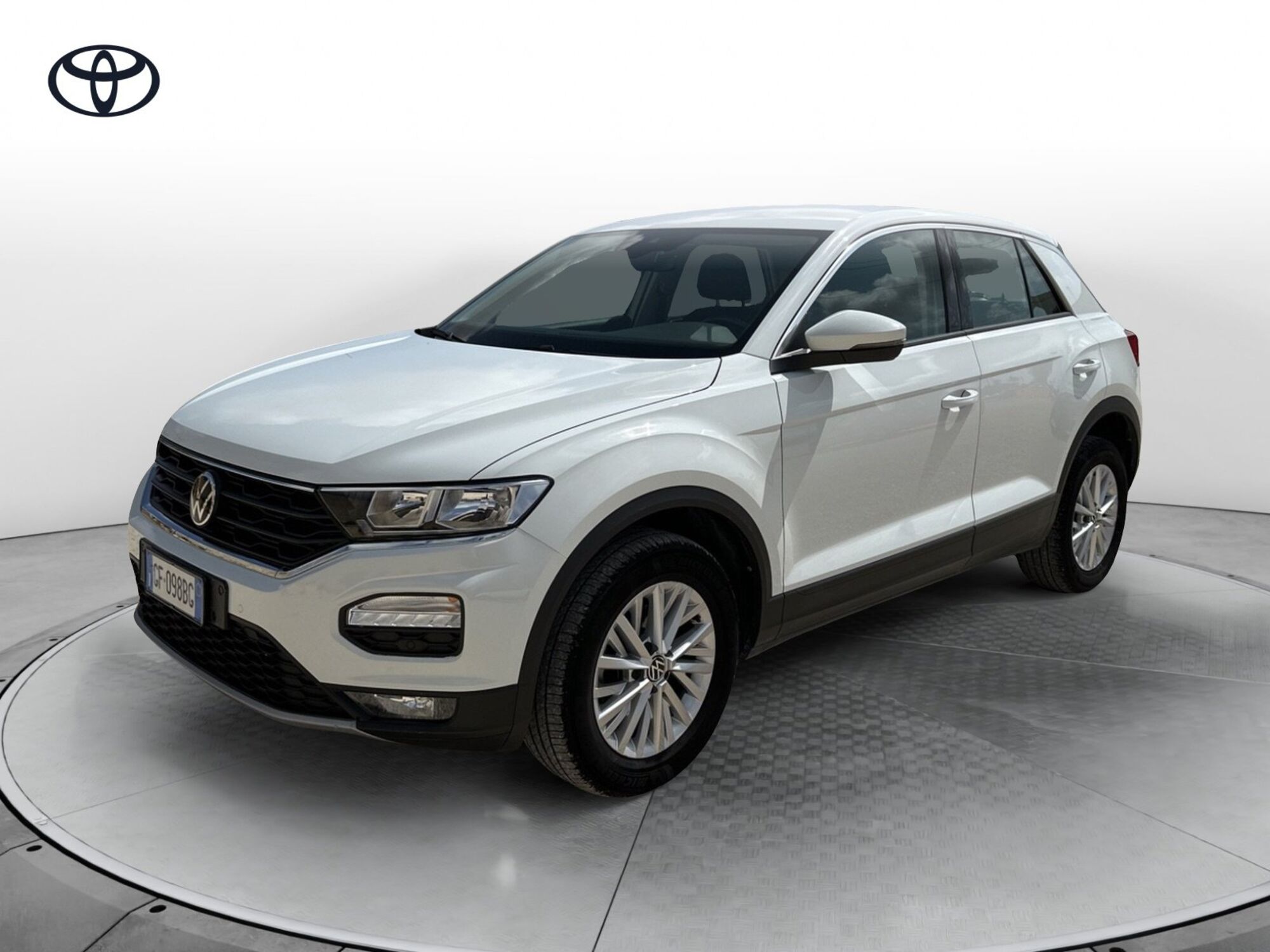 Volkswagen T-Roc 1.0 TSI Style BlueMotion Technology del 2021 usata a Ragusa