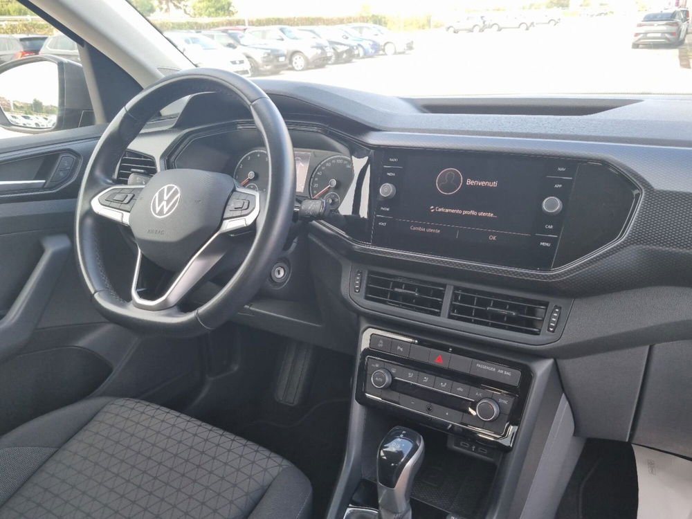 Volkswagen T-Cross usata a Potenza (12)