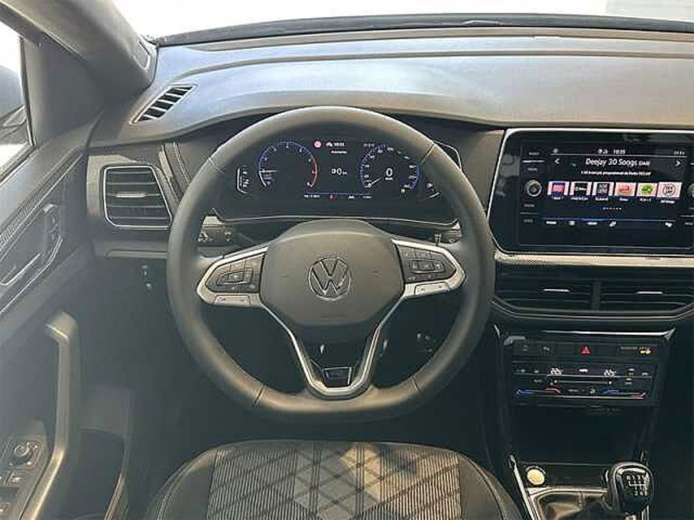 Volkswagen T-Cross nuova a Cosenza (11)