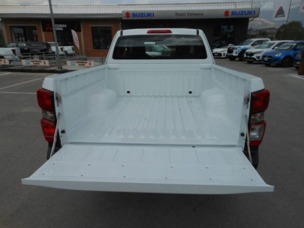 Isuzu D-Max Pick-up nuova a L'Aquila (11)