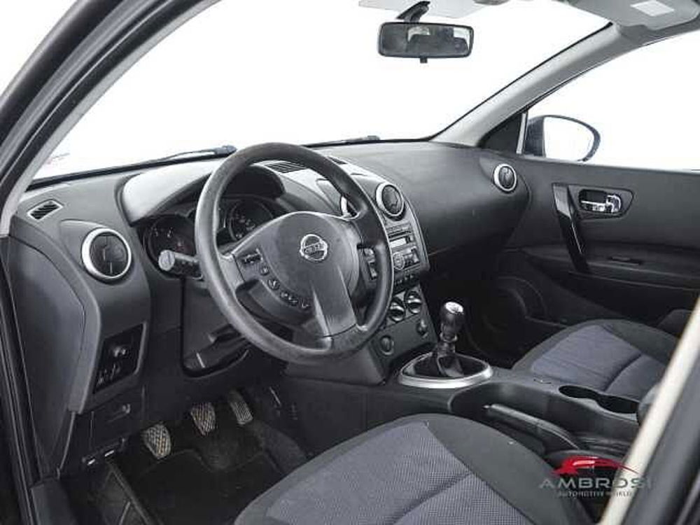 Nissan Qashqai usata a Viterbo (8)