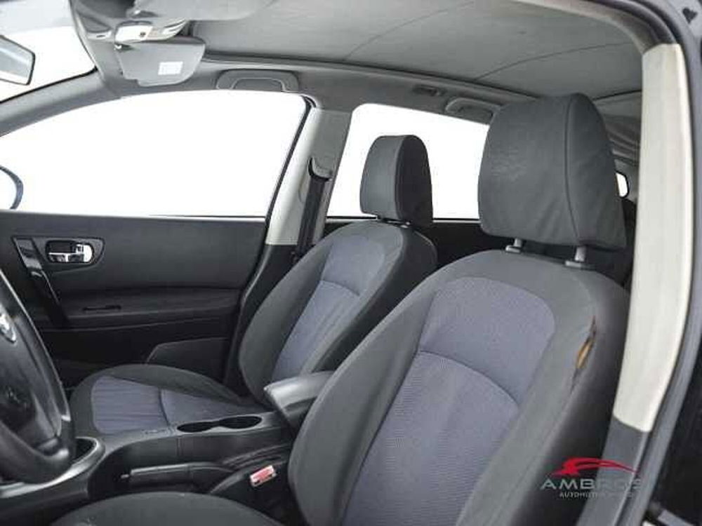 Nissan Qashqai usata a Viterbo (9)