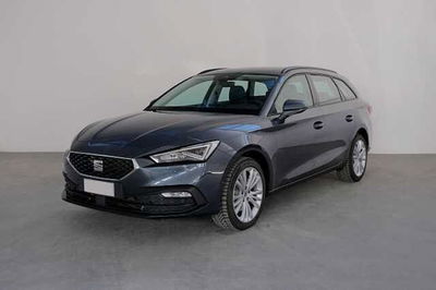 SEAT Leon 2.0 tdi Business 150cv dsg del 2023 usata a Varese