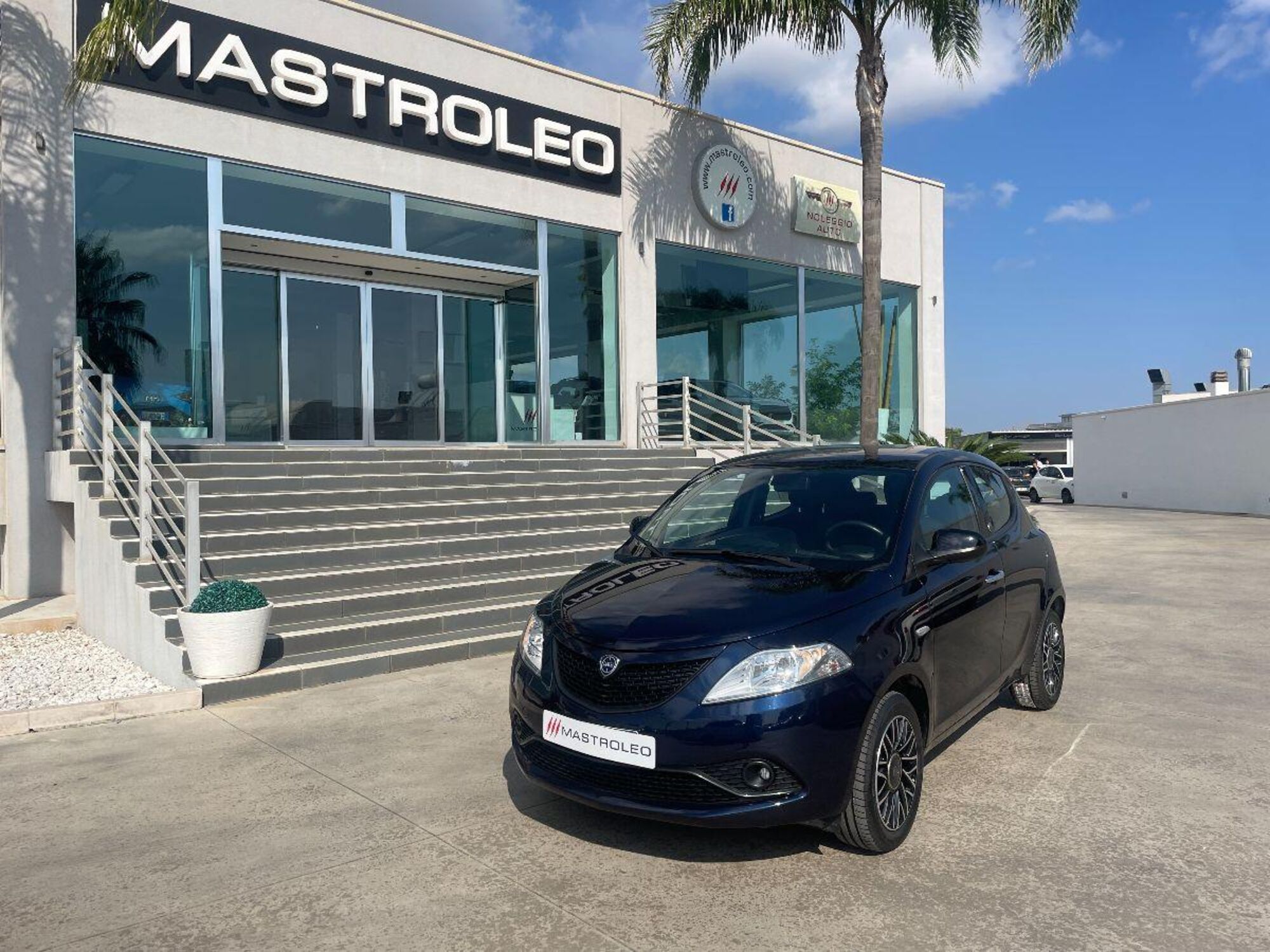 Lancia Ypsilon 1.2 69 CV 5 porte GPL Ecochic Gold  del 2019 usata a Tricase