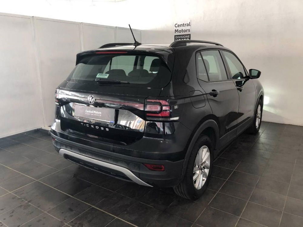 Volkswagen T-Cross usata a Torino (4)