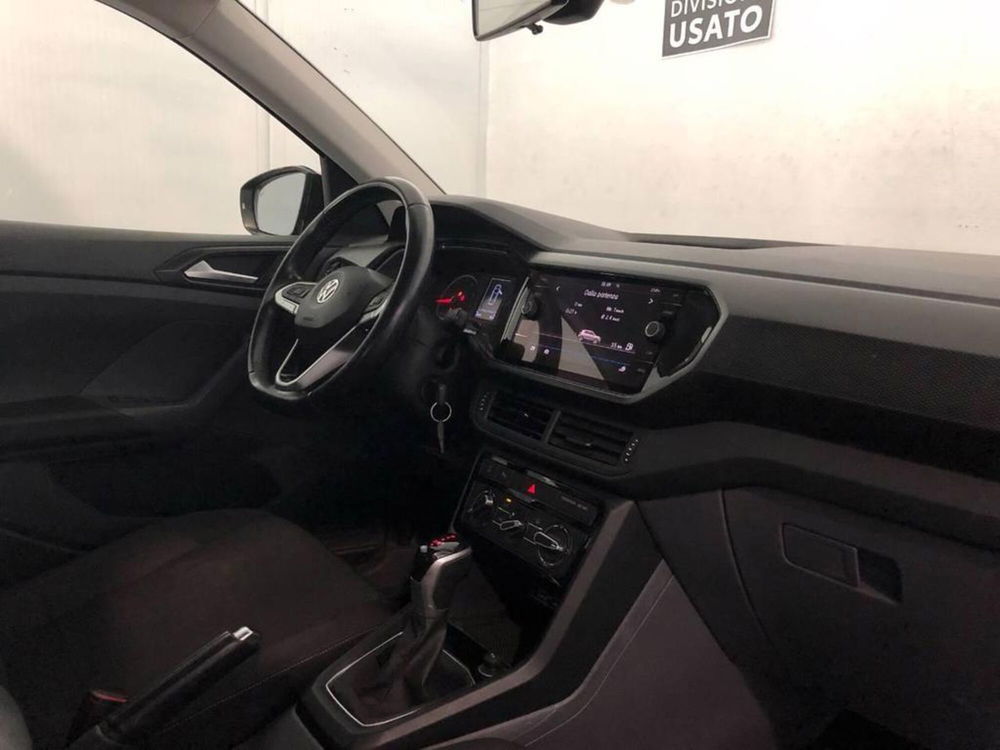 Volkswagen T-Cross usata a Torino (6)