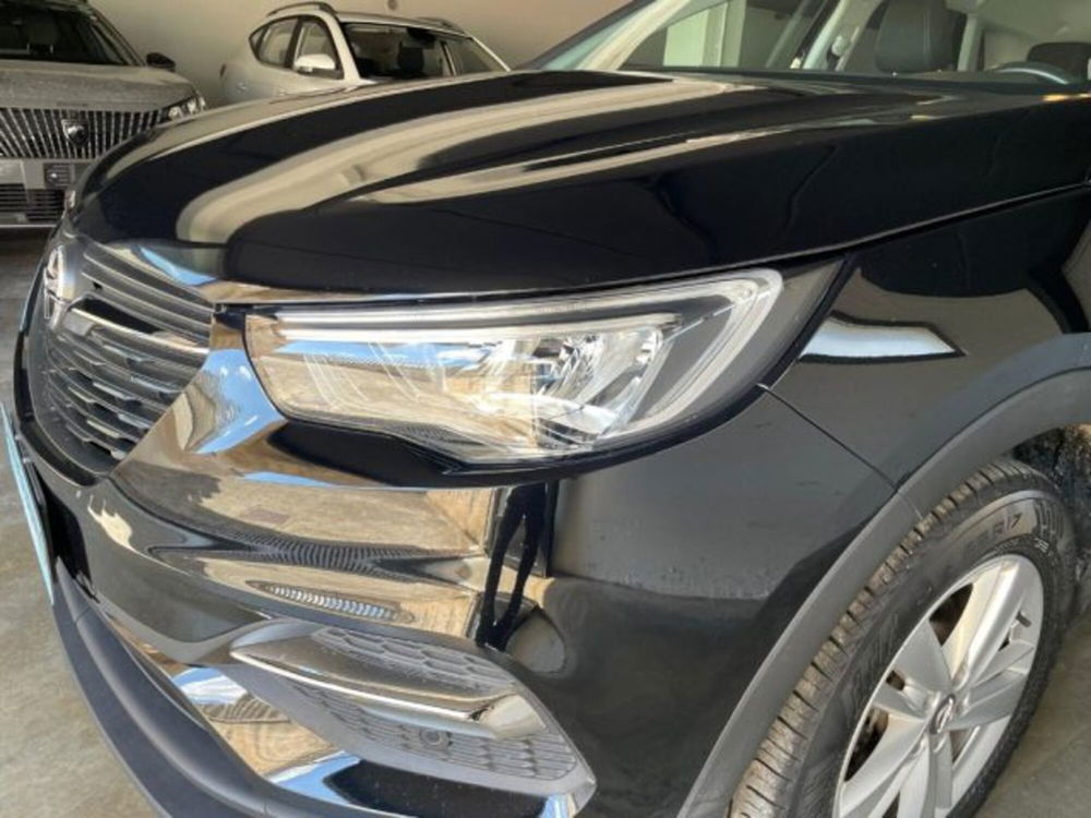 Opel Grandland X usata a Perugia (11)