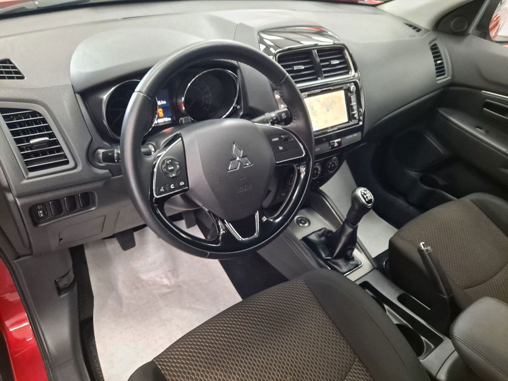 Mitsubishi ASX usata a Roma (17)