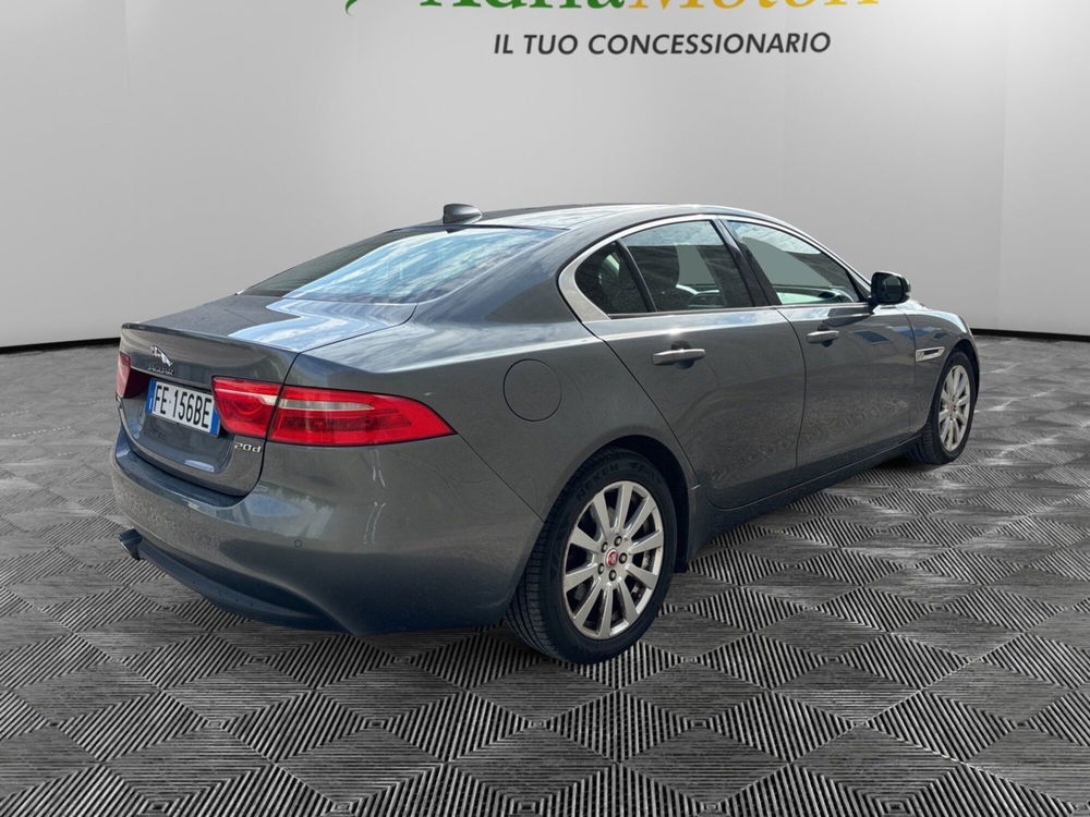 Jaguar XE usata a Pordenone (5)