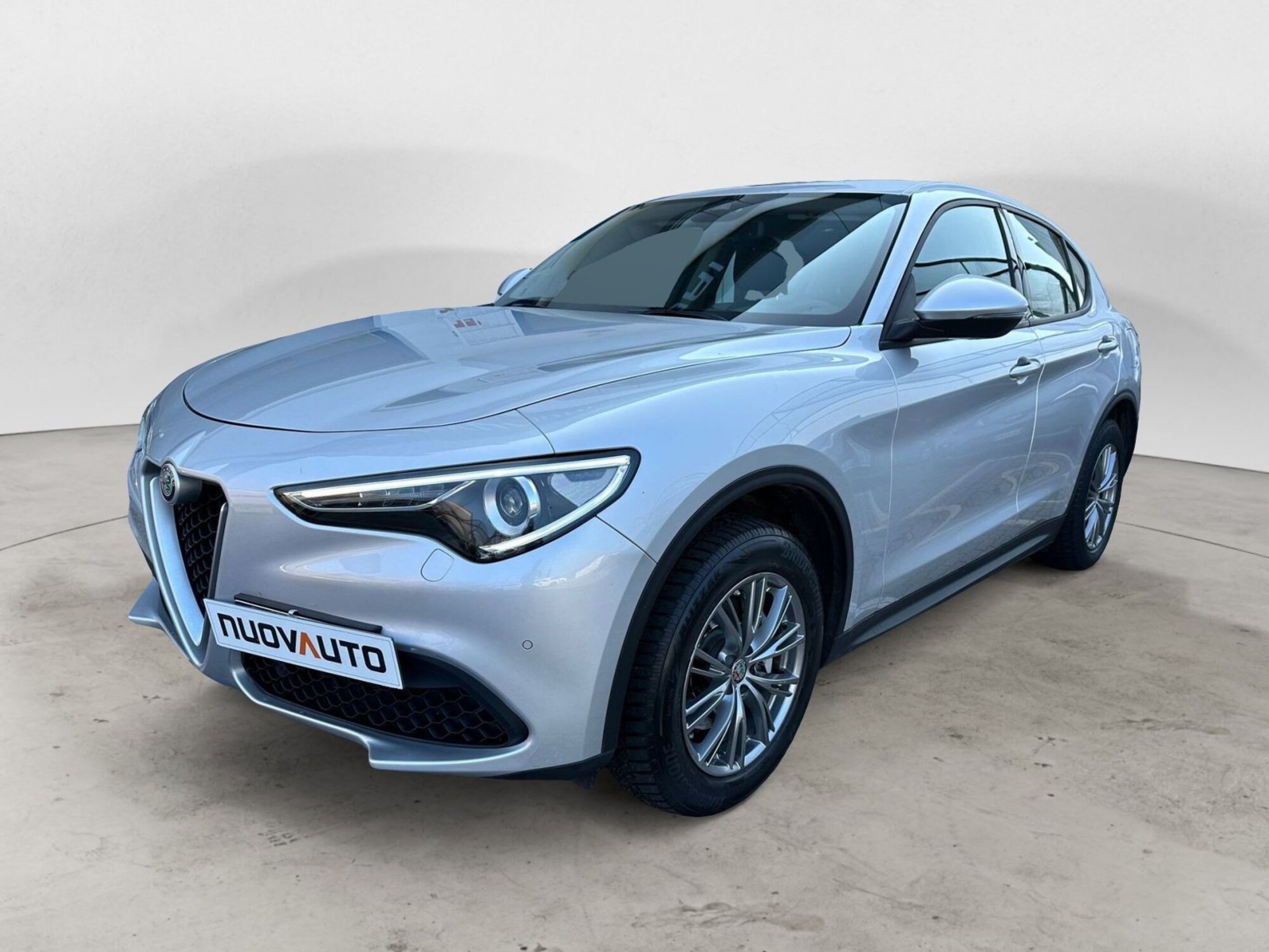 Alfa Romeo Stelvio Stelvio 2.2 Turbodiesel 180 CV AT8 Q4 Business del 2019 usata a Madignano