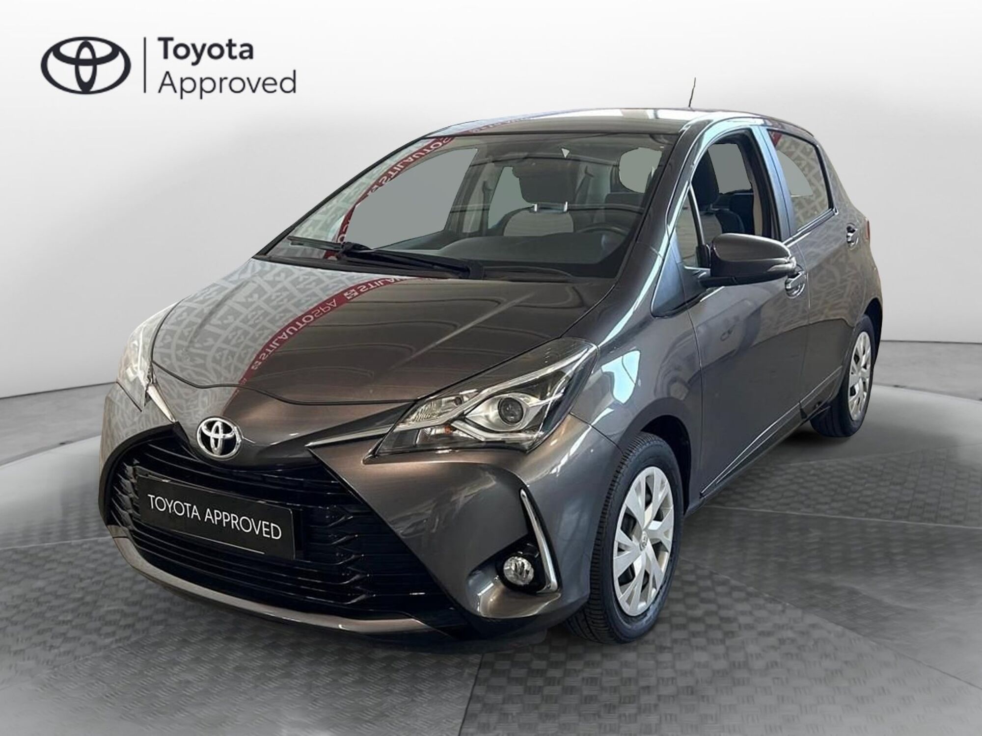 Toyota Yaris 1.0 72 CV 5 porte Active  del 2020 usata a Prato