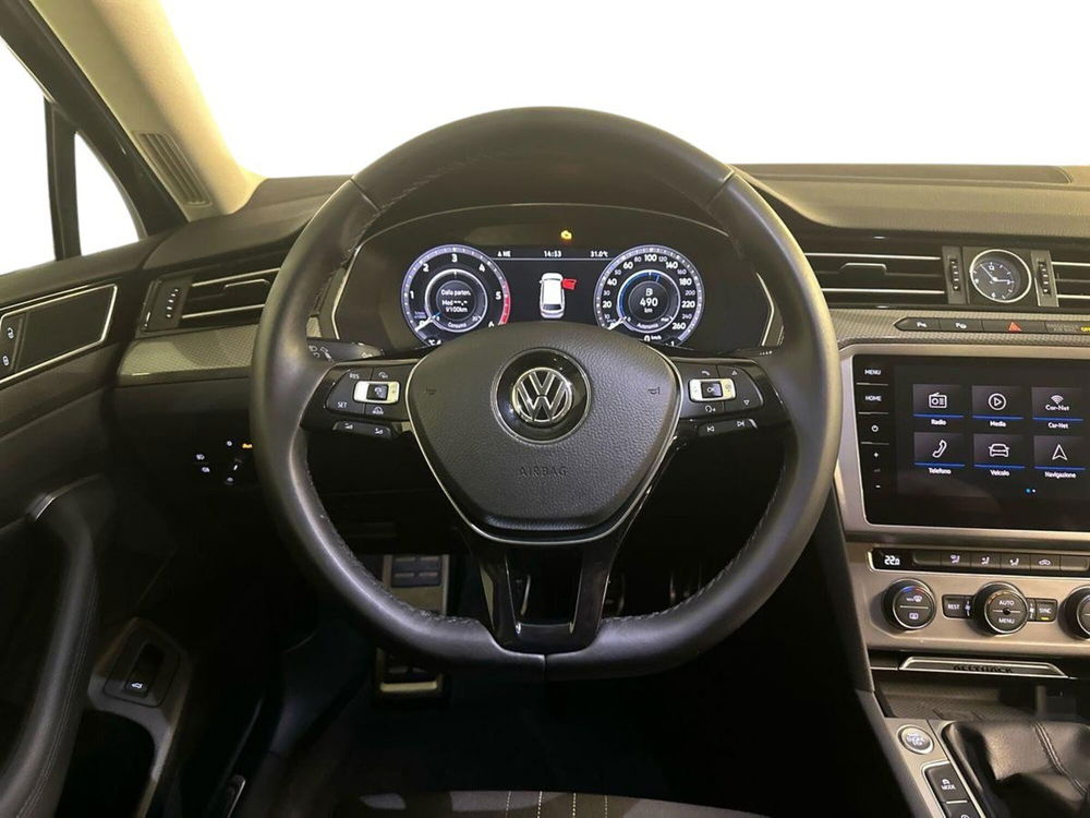 Volkswagen Passat Variant usata a Milano (11)