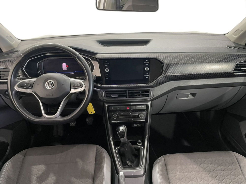 Volkswagen T-Cross usata a Massa-Carrara (12)